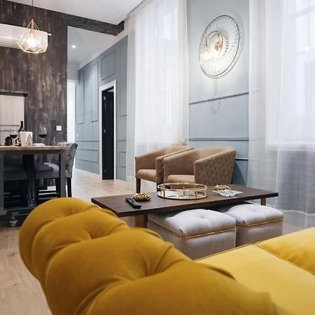 Apartamentos Plaza De Pedro Zerolo III Madrid Esterno foto