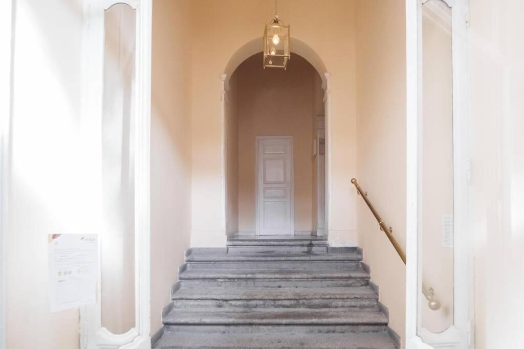 Apartamentos Plaza De Pedro Zerolo III Madrid Esterno foto
